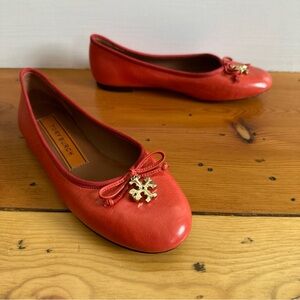 Tory Burch Women’s Size 6 Tory Charm Ballet Flat Dusty Samba Orange Red